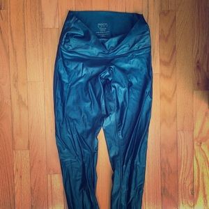 DYI Shine Leggings